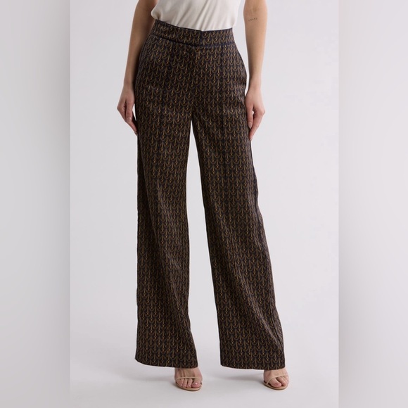 Veronica Beard Edia Stirrup Pant - Picture 3 of 11